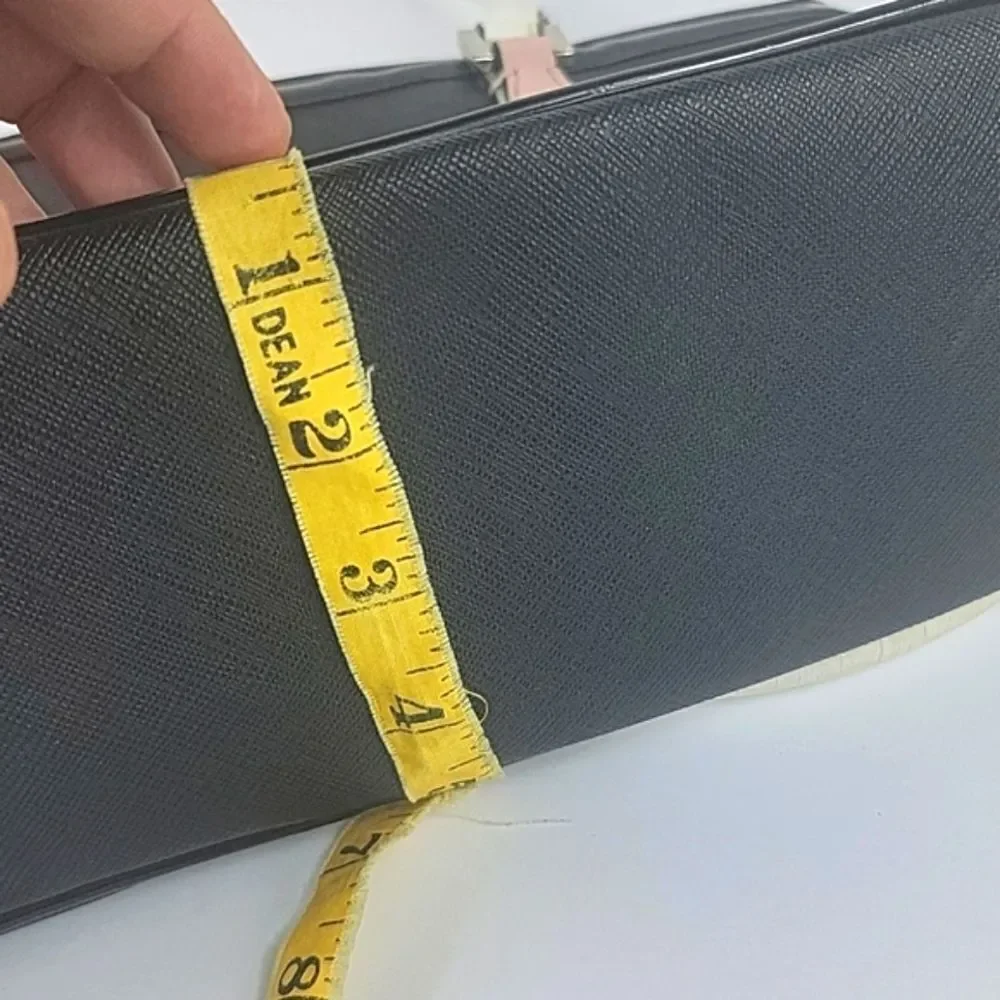 Guess Shoulder Bag‎